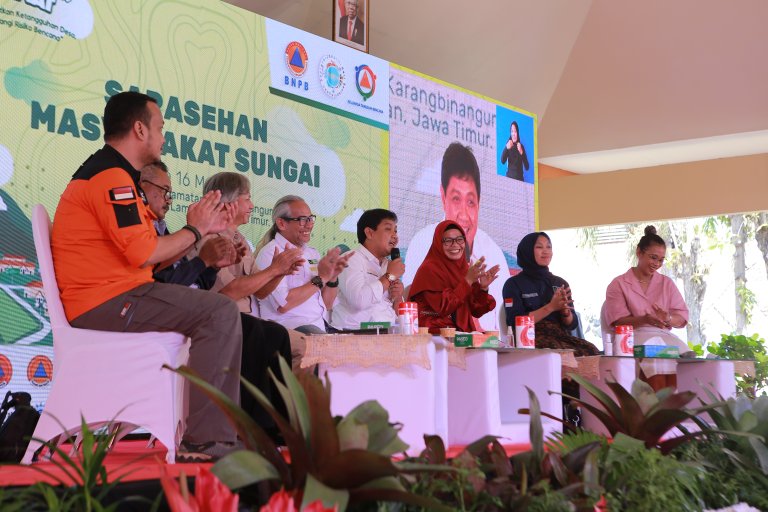 56 a cover. IMG 9524 2