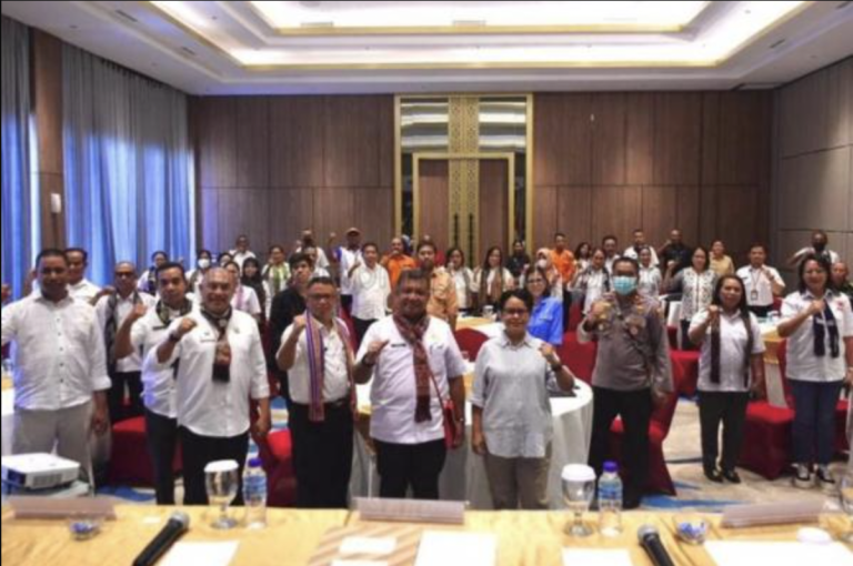 Buka Konsultasi Publik RPB Sekda Kota Kupang Ingatkan Ancaman Bencana Akibat Perubahan Iklim