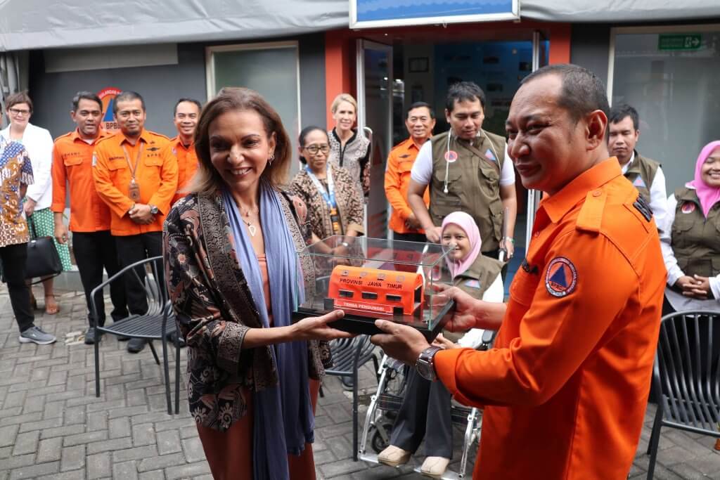 Minister Ally at EJ with BPBD Head